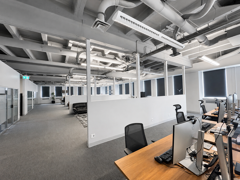 BLDG - 580 Granville Street, Vancouver, BC