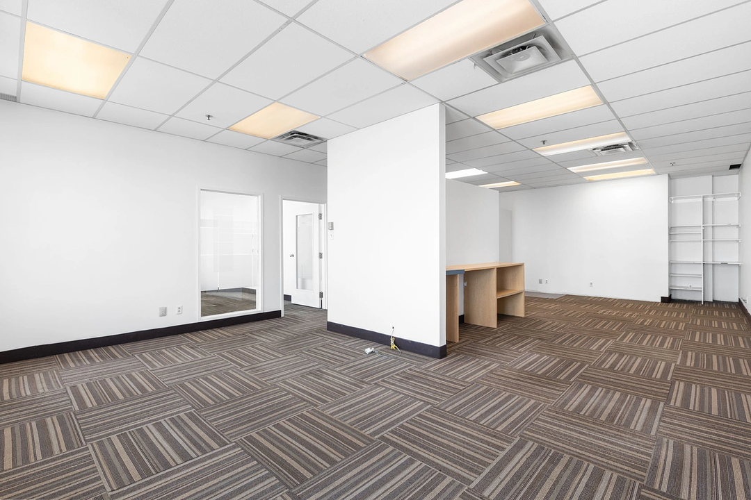 340 - 8150 Boulevard Métropolitain Est, Montréal, QC