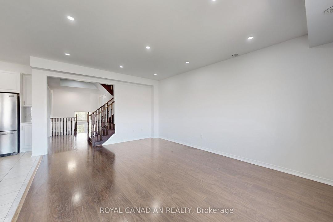 54 Chesterwood Crescent, Brampton, ON