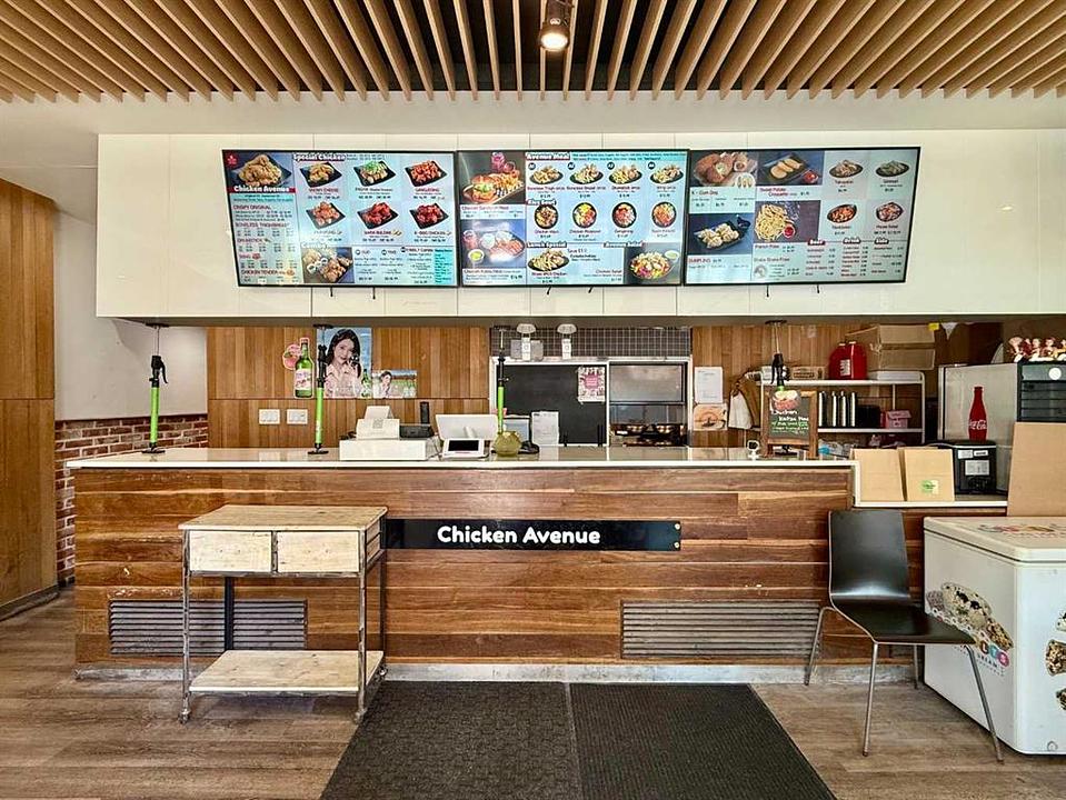 128 2 Avenue Southeast, Calgary, AB