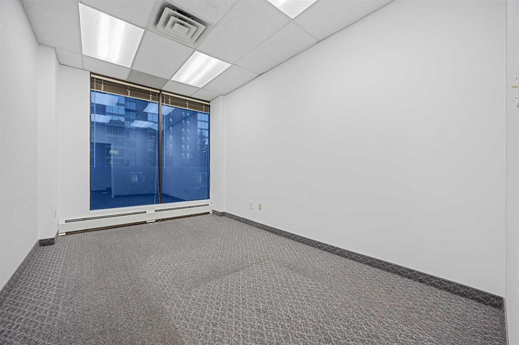 204 - 4603 Varsity Drive Northwest, Calgary, AB