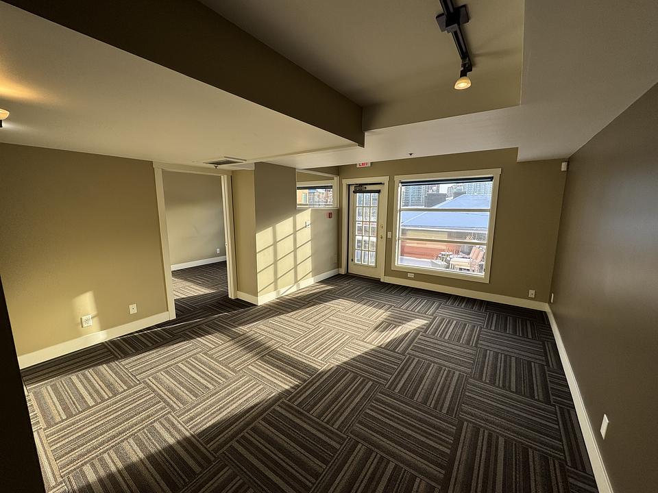 1125 Kensington Road Northwest, Calgary, AB