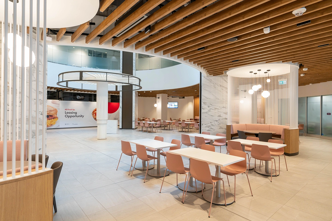 400 - 1600-100 Queen Street, Ottawa, ON