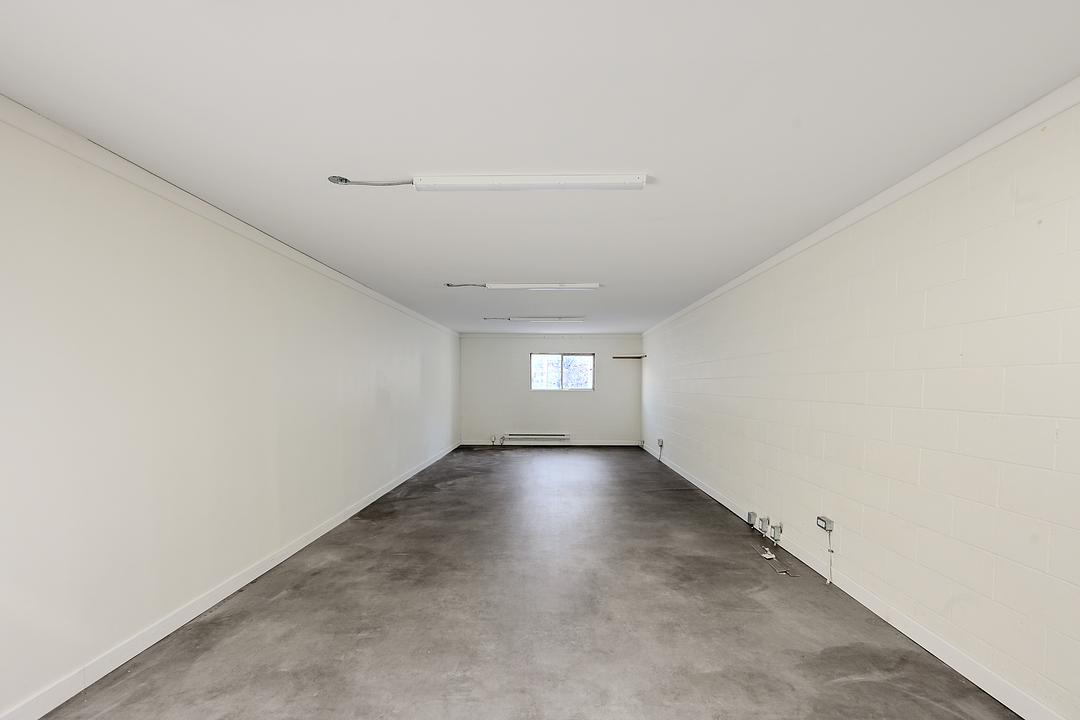 555 Hillside Avenue, Victoria, BC