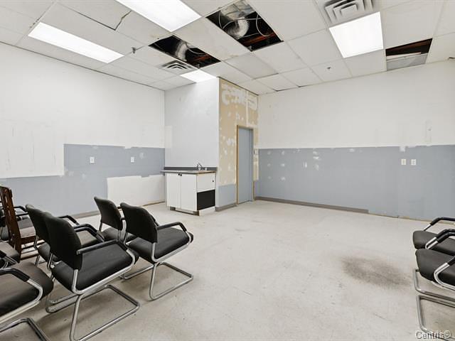 local 11 - 425 Boulevard Saint-Joseph, Gatineau, QC