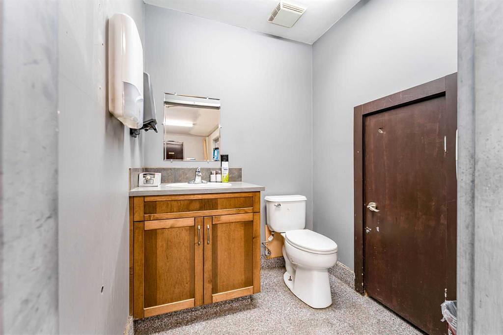 10 - 235105 Wrangler Drive, Rocky View County, AB