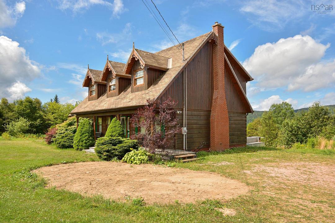 776 Nova Scotia 105, Boularderie East, NS
