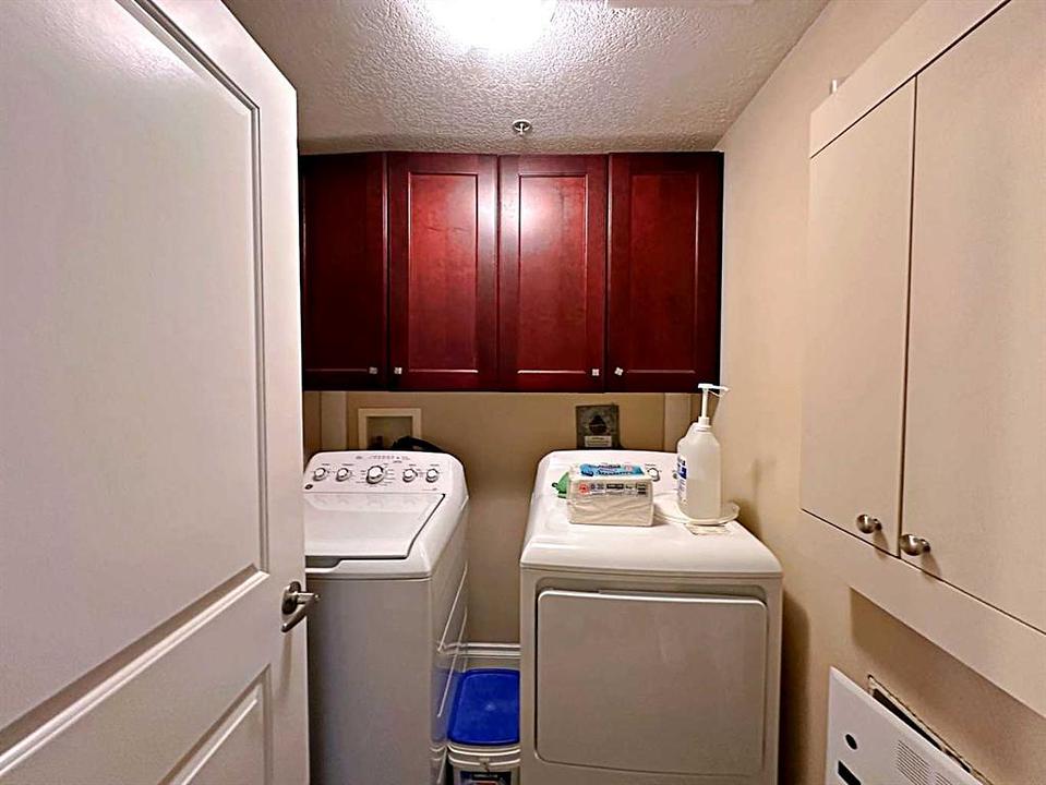 102 - 10110 Fraser Avenue, Fort McMurray, AB