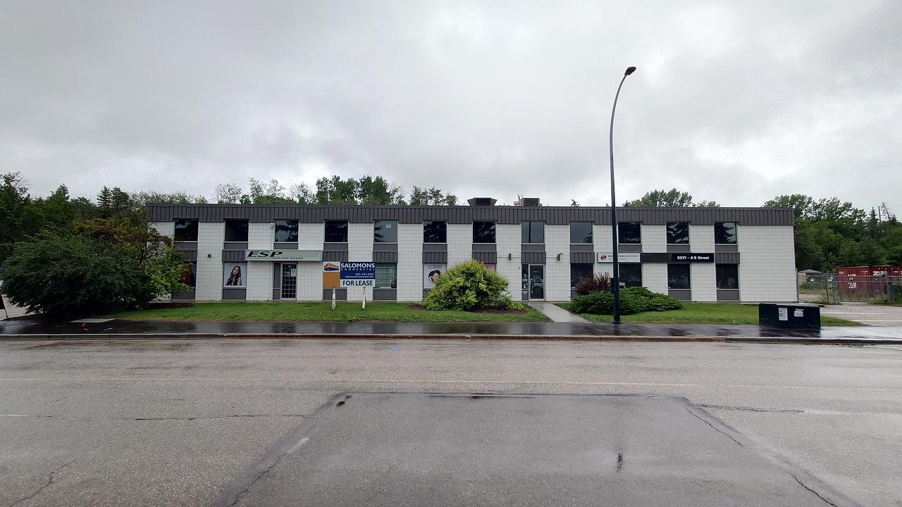 4 - 5571 45 Street, Red Deer, AB