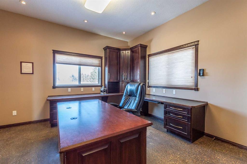 19447 Alberta 12, Stettler, AB