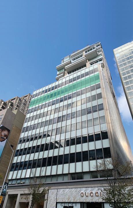 900 - 153 Cumberland Street, Toronto, ON