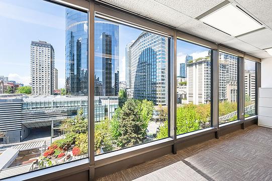 808 Nelson Street, Vancouver, BC