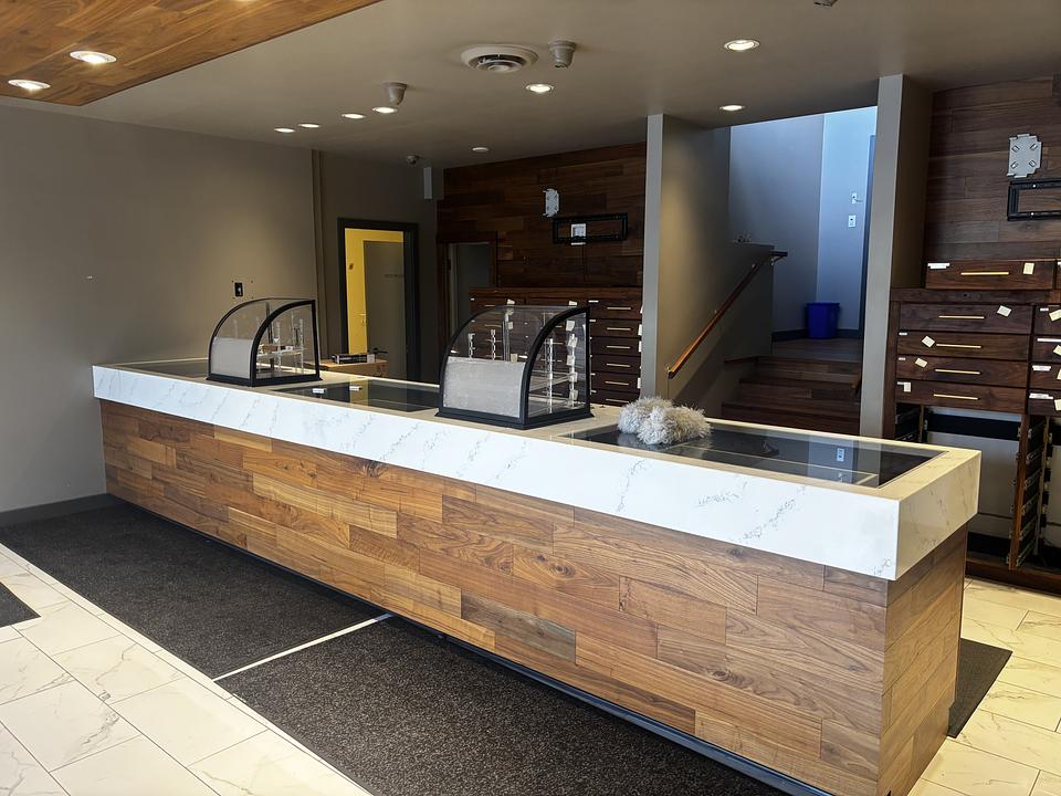 1710 West 4th Avenue, Vancouver, BC