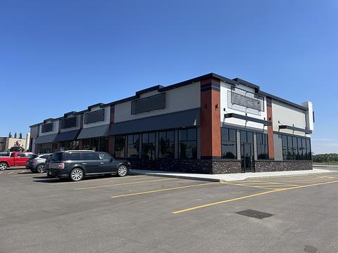 4487 Broadway Avenue (South Side Plaza), Blackfalds, AB