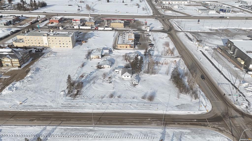 4102 40 Avenue, Lloydminster, SK