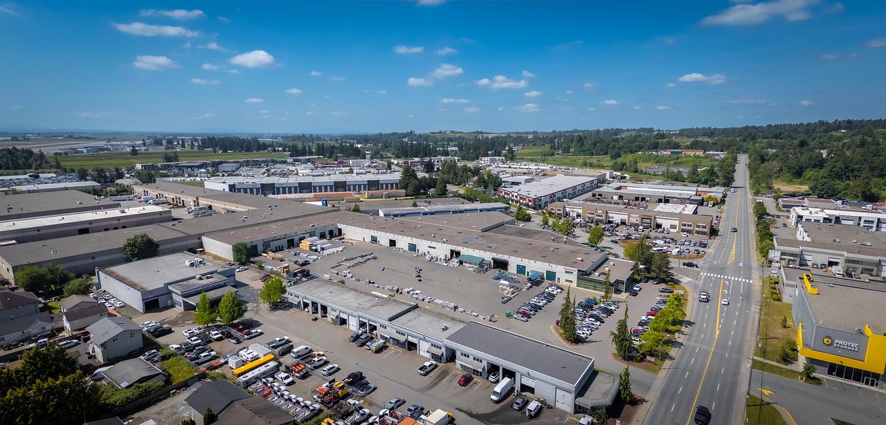 100 - 2195 Queen St, Abbotsford, BC