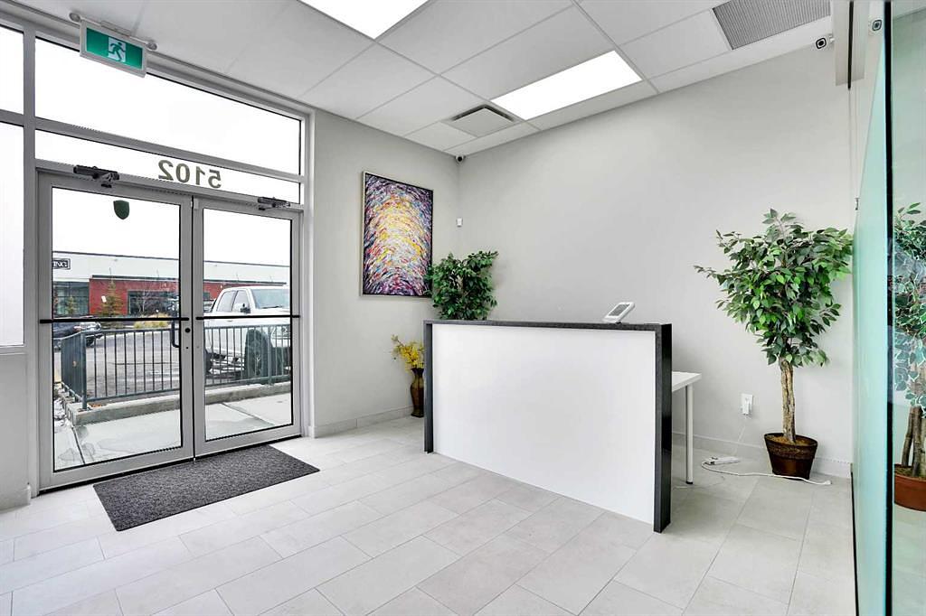 5102 - 2255 32 Street Northeast, Calgary, AB