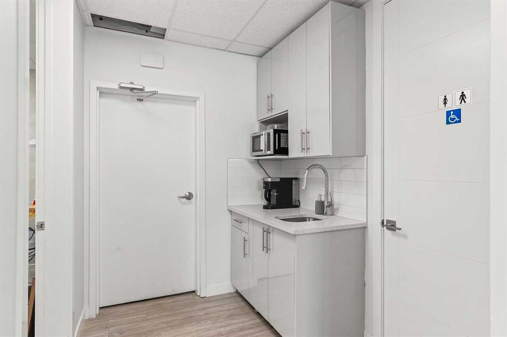 305 - 10960 42 Street Northeast, Calgary, AB