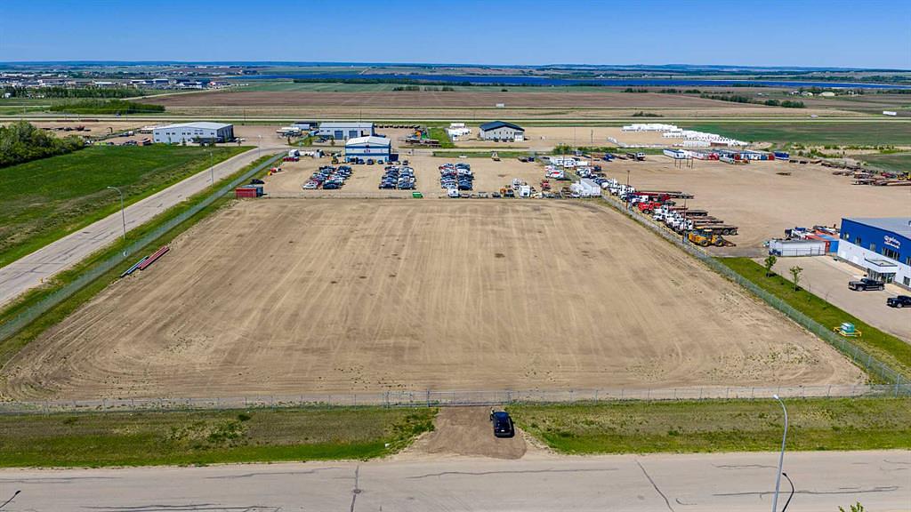 15901 90 Street, Grande Prairie, AB