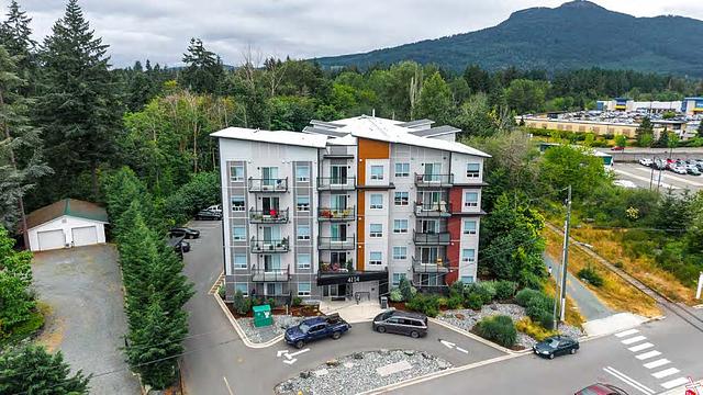 The Magdalena, Duncan, BC