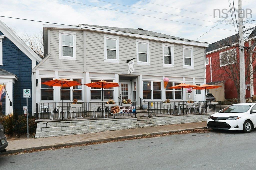 43 Queen Street, Chester, NS