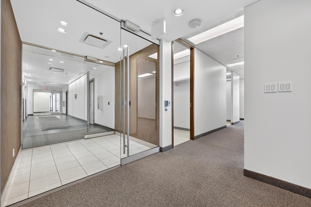 396 11 Avenue Southwest, Calgary, AB