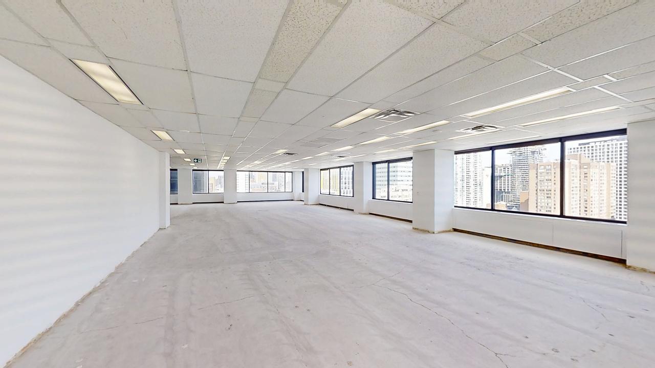 1600 - 180 Dundas Street West, Toronto, ON