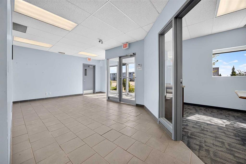 240086 Frontier Crescent, Rocky View County, AB