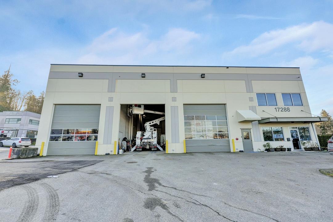 17288 104a Ave, Surrey, BC
