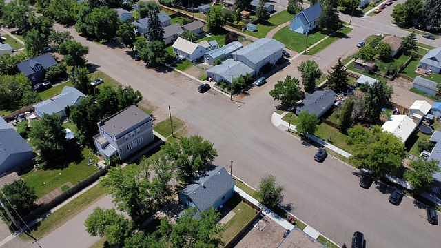 117 Centre Street, Duchess, AB