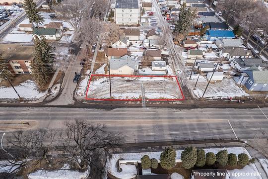 7020 118 Avenue Northwest, Edmonton, AB