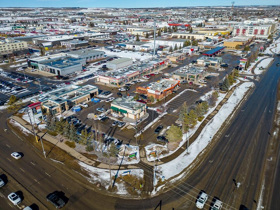 6730 Taylor Drive, Red Deer, AB
