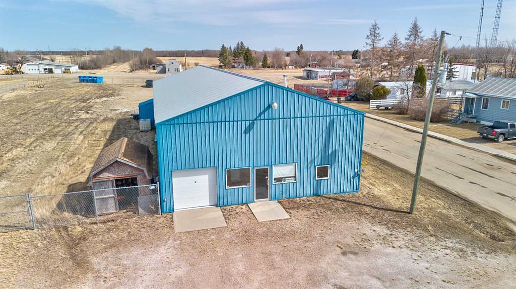 5024 50 Avenue South, Eaglesham, AB