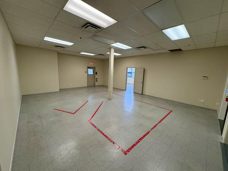 200 - 22722 Lougheed Hwy, Maple Ridge, BC