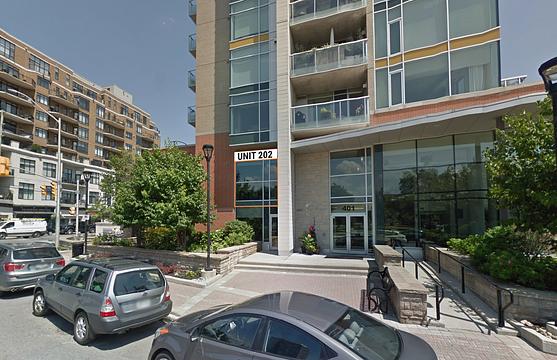 401 Golden Ave, Ottawa, ON