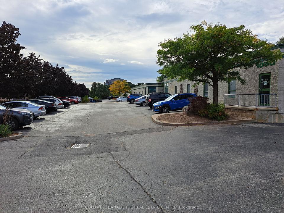 1&2 - 1050 Cooke Boulevard, Burlington, ON