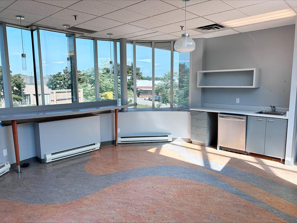 Ground Floor - Industrial - 2470 Milltower Court, Mississauga, ON