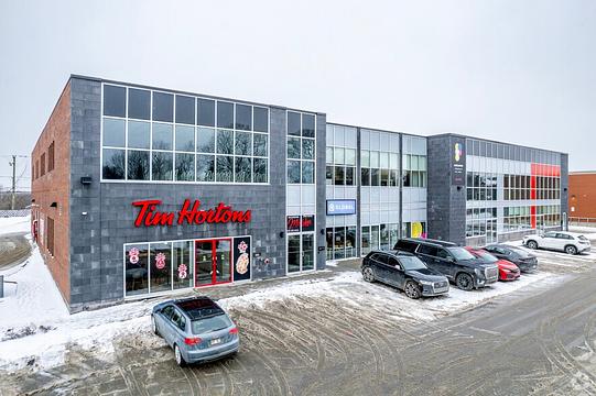 2475 Boulevard Saint-Martin Est, Laval, QC