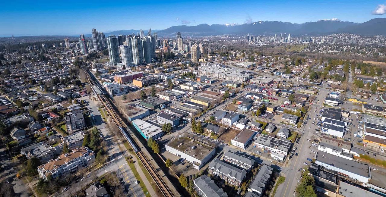 6870 Palm Avenue, Burnaby, BC