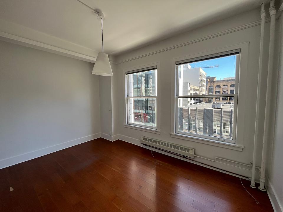 201 - 525 Seymour St, Vancouver, BC