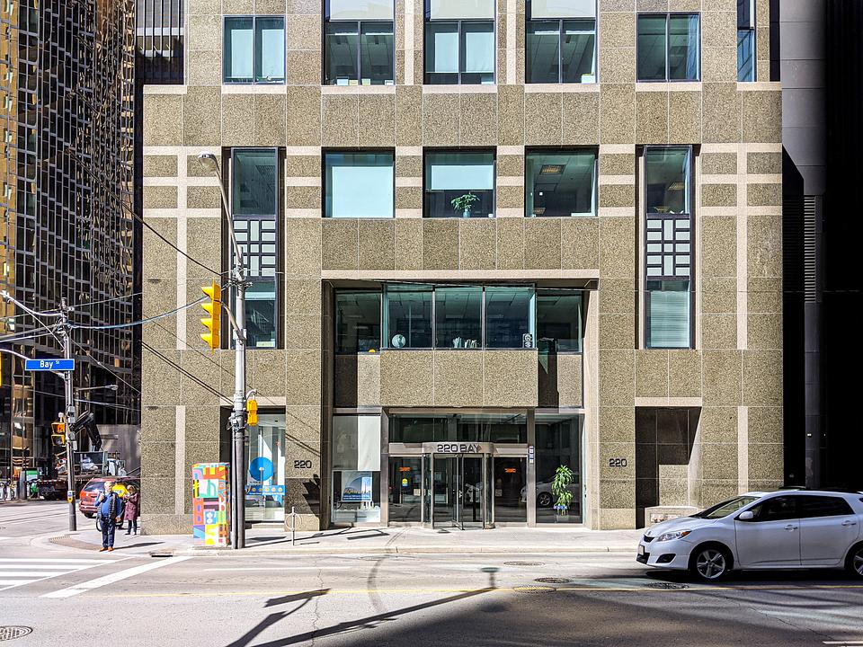 802 - 220 Bay Street, Toronto, ON