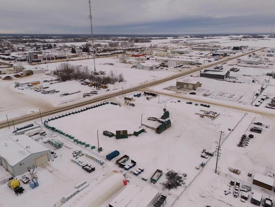 10005 99 Street, La Crête, AB