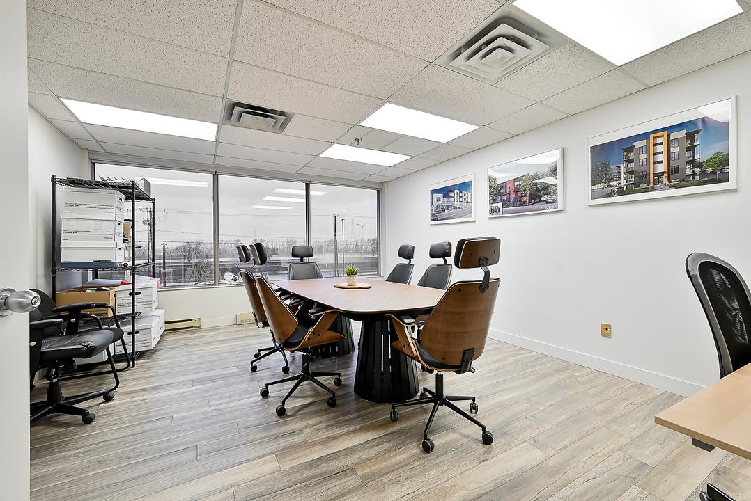 250 - 1750 Boulevard Marie-Victorin, Longueuil, QC