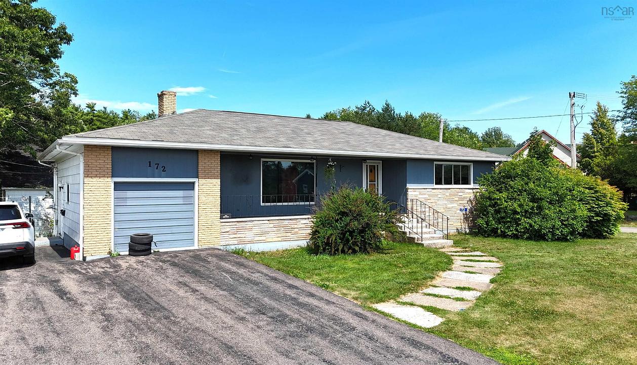 172 North Street, Bridgewater, NS