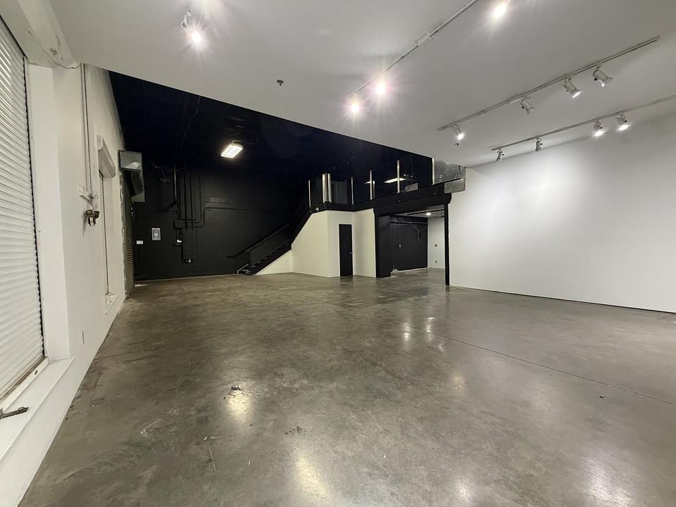 #110 - 400 Brooksbank Ave, North Vancouver, BC