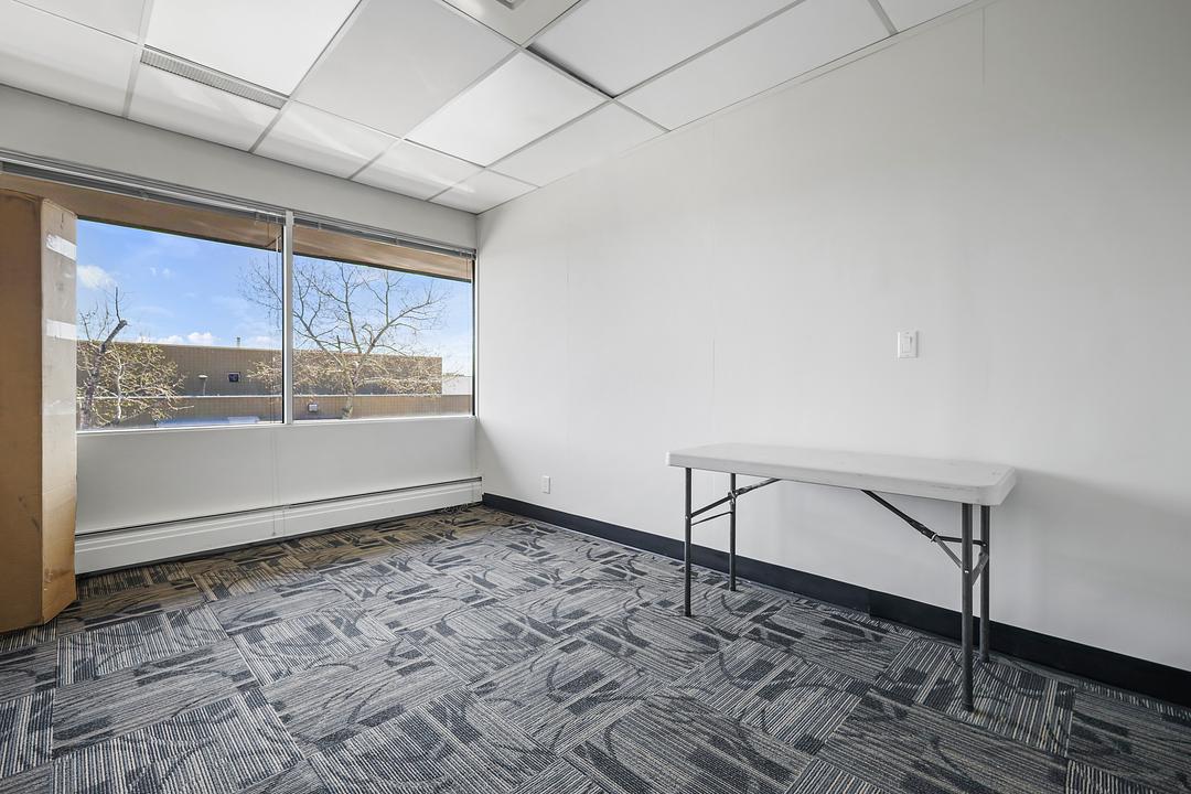 220 - 3016 19 Street Northeast, Calgary, AB