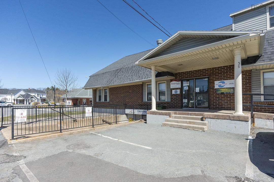 49 Webster Street, Kentville, NS
