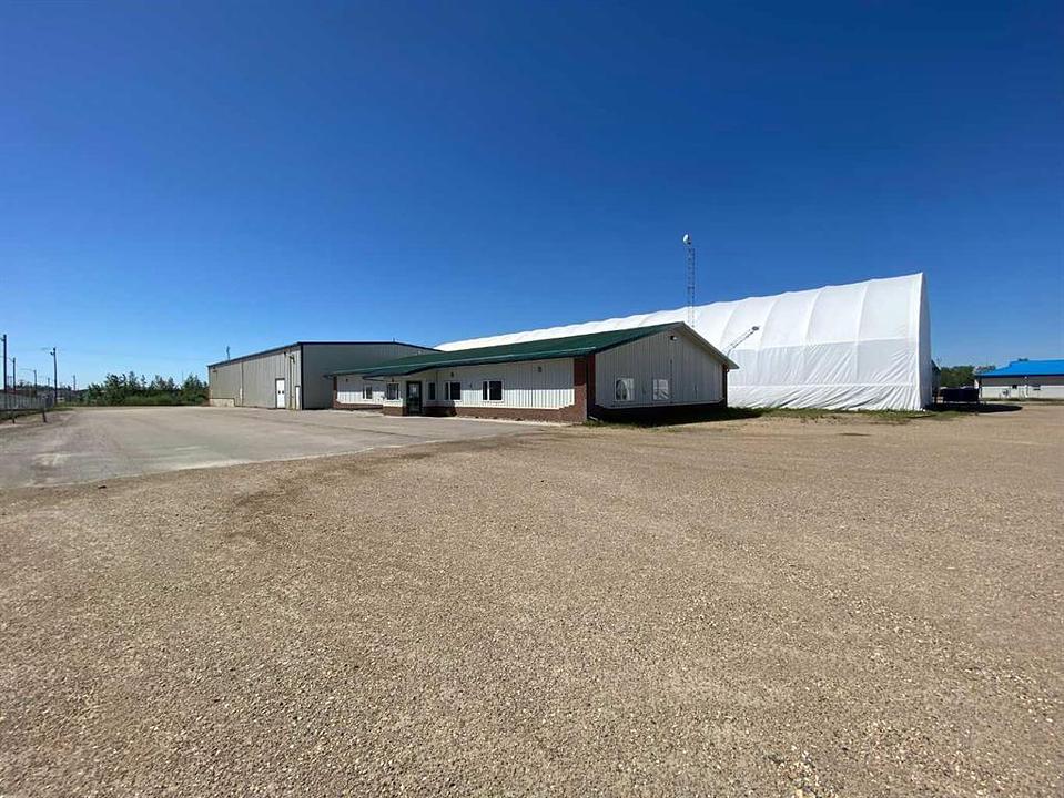 44 Avenue, Ponoka, AB