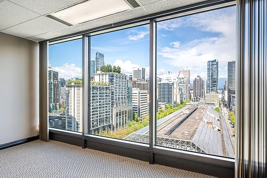 808 Nelson Street, Vancouver, BC