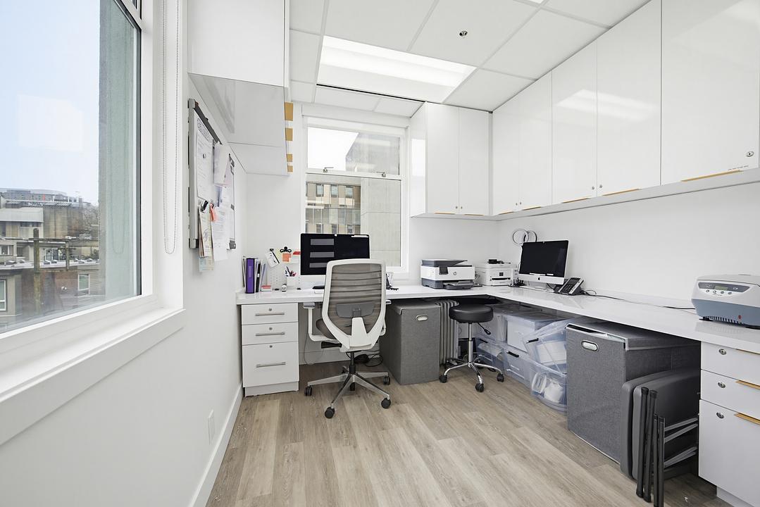 517 - 750 W Broadway, Vancouver, BC
